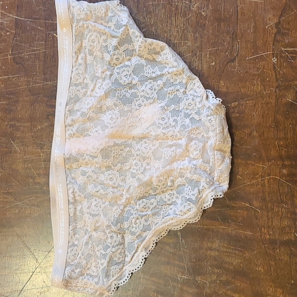 Victoria's Secret Lace Bikini Panty - Picture 2 of 3